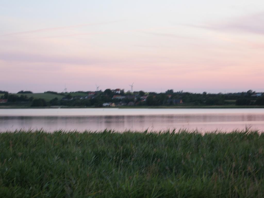 Hjarbaek Bed And Breakfast Exterior photo